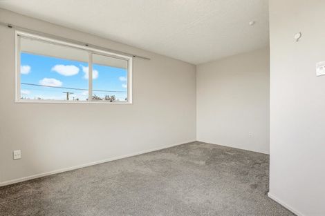 Photo of property in 5 Norrie Street, Redwood, Christchurch, 8051