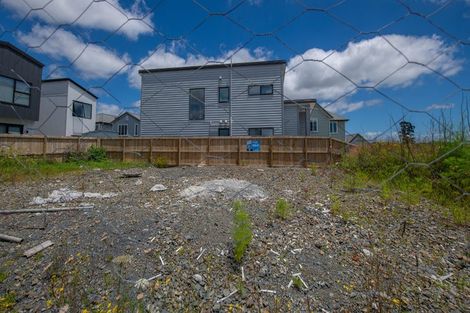 Photo of property in 2 Roku Place, Papakura, 2110