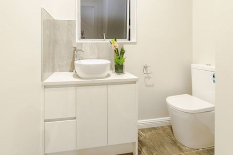 Photo of property in 4 Wallen Road, Flat Bush, Auckland, 2019