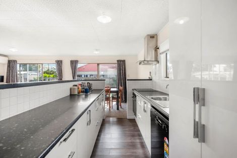 Photo of property in 18a Monokia Street, Fairy Springs, Rotorua, 3015