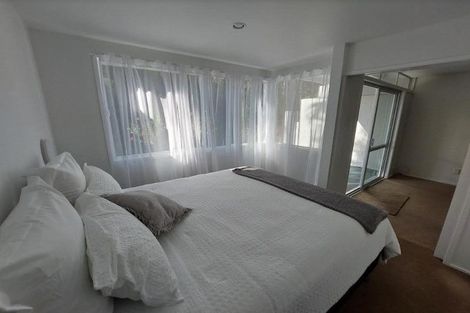 Photo of property in 3/73 Princes Street, Northcote Point, Auckland, 0627