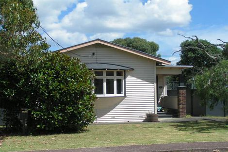 Photo of property in 1/5 Nelson Avenue, Northcote Point, Auckland, 0627