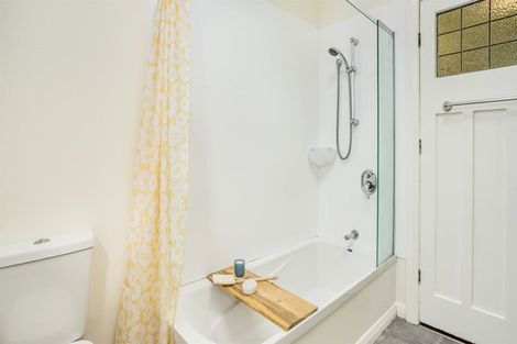 Photo of property in 57 Martin Avenue, Beckenham, Christchurch, 8023