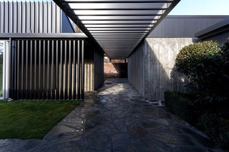 Photo of property in 87 Kahu Road, Fendalton, Christchurch, 8041