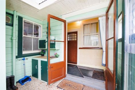 Photo of property in 9 Tutaenui Road, Marton, 4788