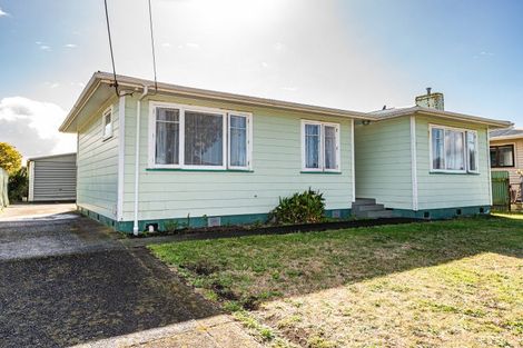 Photo of property in 44 Bennett Street, Gonville, Whanganui, 4501