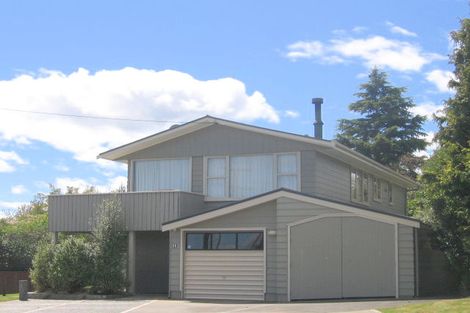 Photo of property in 25 Rainbow Drive, Rainbow Point, Taupo, 3330