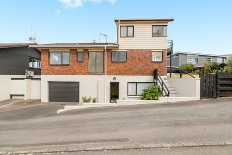 Photo of property in 73 Oceanbeach Road, Mount Maunganui, 3116