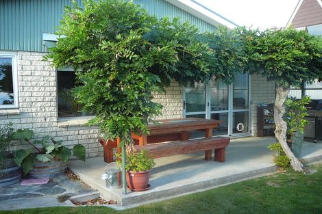 Photo of property in 20 Eureka Street, Alexandra, 9320