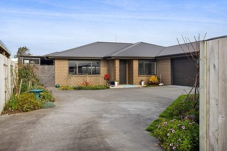 Photo of property in 90a Victoria Street, Hawera, 4610