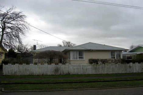 Photo of property in 2 Brooklyn Road, Carterton, 5713