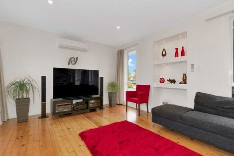 Photo of property in 19 Elizabeth Street, Rangiora, 7400