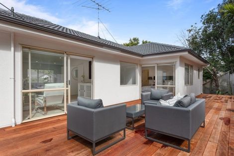 Photo of property in 18 Langana Avenue, Browns Bay, Auckland, 0630