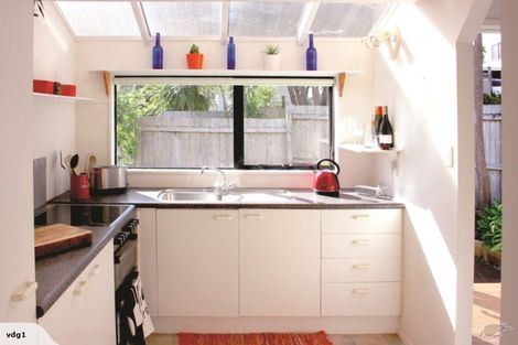 Photo of property in 6/24 Beswick Place, Birkdale, Auckland, 0626