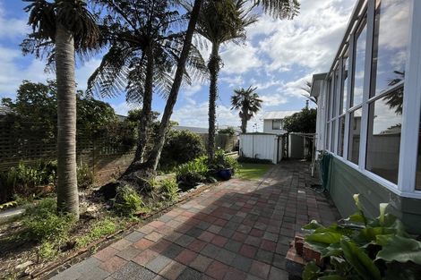 Photo of property in 43 Dorset Avenue, Westown, New Plymouth, 4310