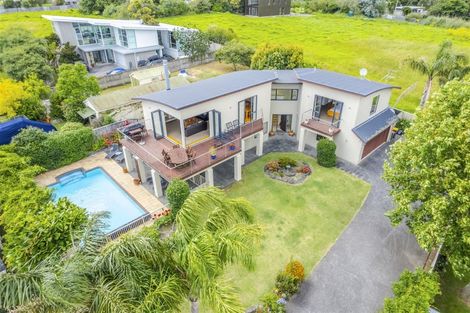 Photo of property in 17 Campbell Road, Maraetai, Auckland, 2018