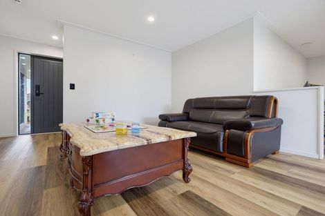 Photo of property in 27 Costello Drive, Ngatea, 3503