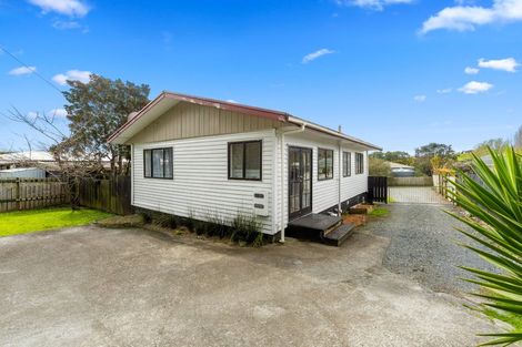 Photo of property in 1892 State Highway 1, Kaiwaka, 0573