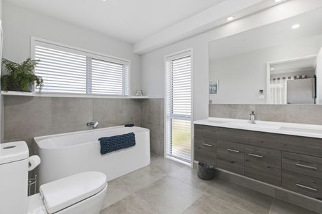 Photo of property in 27 Robley Road, Pyes Pa, Tauranga, 3112