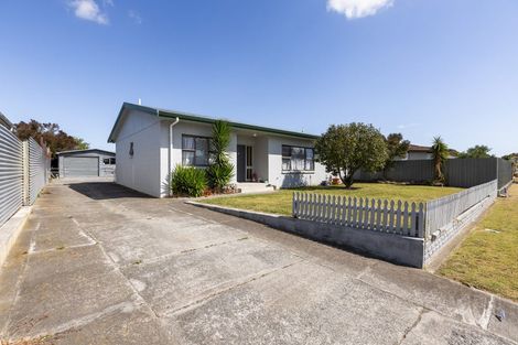 Photo of property in 81 Caernarvon Drive, Flaxmere, Hastings, 4120