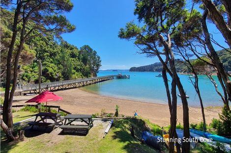 Photo of property in 17 Woods Ridge Road, Kawau Island, 0920