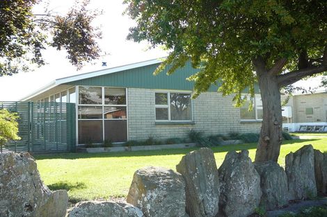 Photo of property in 20 Eureka Street, Alexandra, 9320