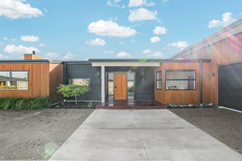 Photo of property in 14 Claw Place, Rolleston, 7615