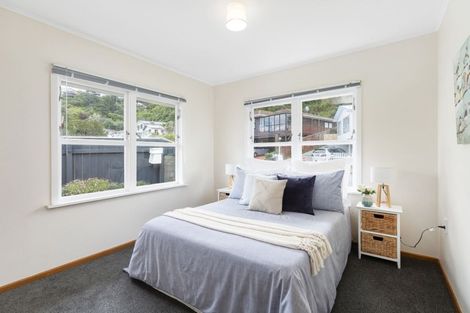 Photo of property in 31 Priscilla Crescent, Kingston, Wellington, 6021