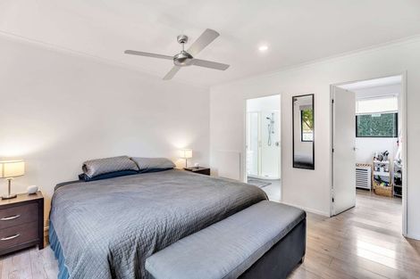 Photo of property in 1a Ocean Beach Road, Tairua, 3508