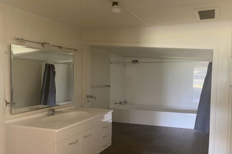 Photo of property in 1/811 Ellison Road, Parkvale, Hastings, 4122