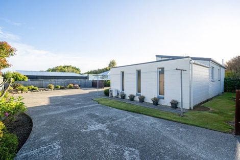 Photo of property in 300 Nelson Street, Strathern, Invercargill, 9812