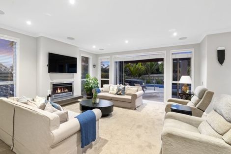 Photo of property in 202 Oraha Road, Kumeu, 0892