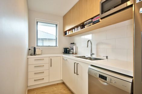 Photo of property in 2 Tudor Lane, Lower Shotover, Queenstown, 9304