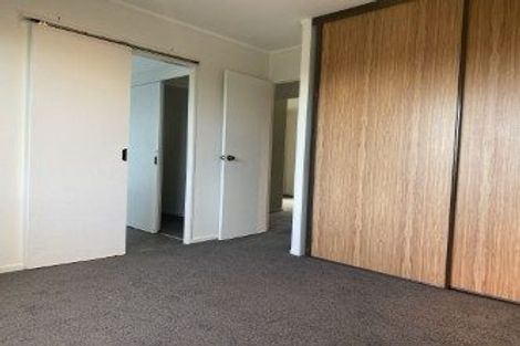 Photo of property in 9 Amery Place, West Harbour, Auckland, 0618