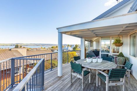 Photo of property in 15 Hammersmith Street, Richmond Heights, Taupo, 3330