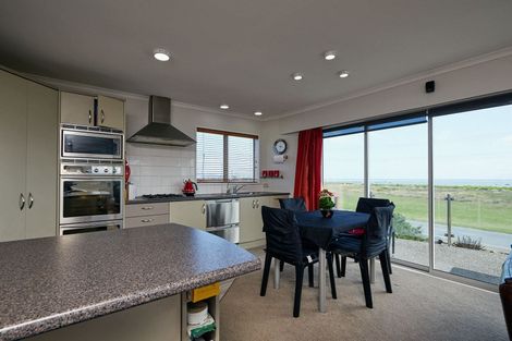 Photo of property in 69 South Bay Parade, South Bay, Kaikoura, 7300