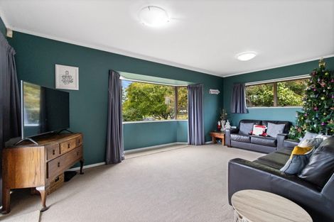 Photo of property in 28 Lansdowne Crescent, Glenview, Hamilton, 3206