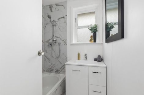 Photo of property in 17 Strand Crescent, Naenae, Lower Hutt, 5011