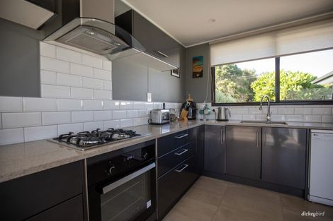Photo of property in 105 Greenslade Road, Raglan, 3295