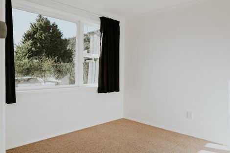 Photo of property in 12 Lincoln Street, Picton, 7220