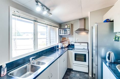 Photo of property in 50 Meeanee Road, Taradale, Napier, 4112