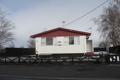 Photo of property in 12 Jollie Road, Twizel, 7901