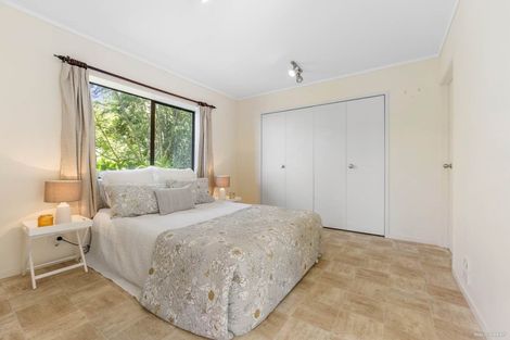 Photo of property in 4 Merehai Place, Snells Beach, 0920