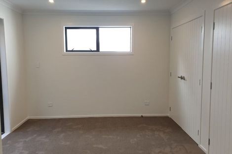 Photo of property in 210a Forrest Hill Road, Forrest Hill, Auckland, 0620