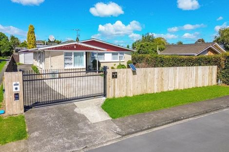 Photo of property in 30 Sunnypark Avenue, Rosehill, Papakura, 2113