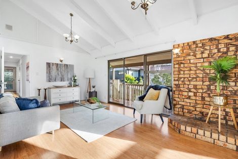 Photo of property in 1/30 Curacao Place, Half Moon Bay, Auckland, 2012