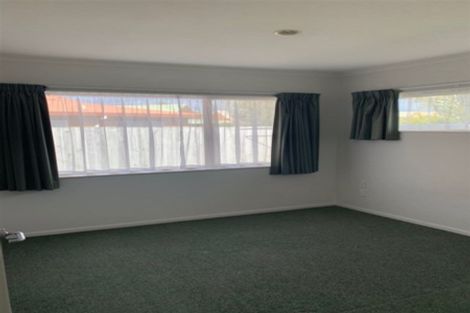 Photo of property in Holdsworth Villas, 64/2 William Donald Drive, Solway, Masterton, 5810