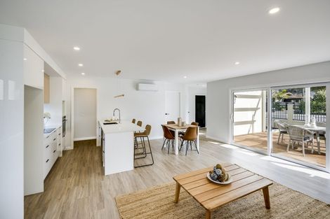 Photo of property in 9b Church Road, Taradale, Napier, 4112