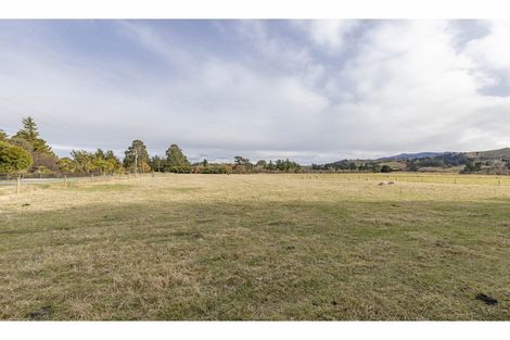 Photo of property in 16 Queen Street, Oxford, 7430