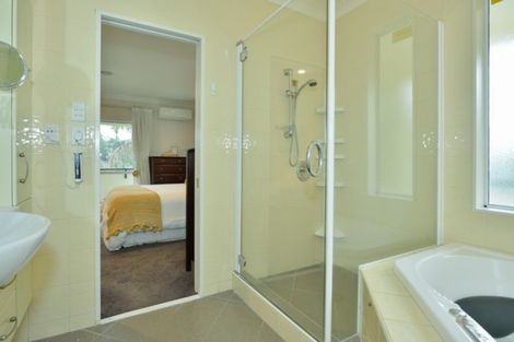 Photo of property in 43 Seddon Crescent, Whataupoko, Gisborne, 4010